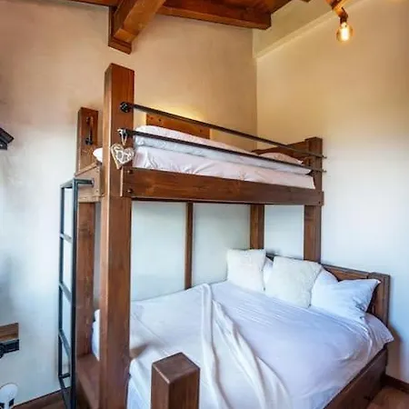 The 2 Bedrooms Paradise Apartment *